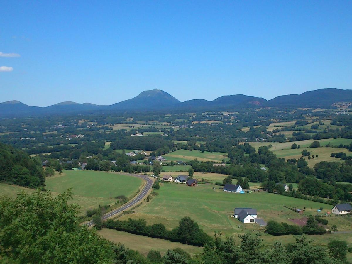 Tulipe, Appartement 5 Personnes, Entre Sancy Et Volcans D'Auvergne Orcival Buitenkant foto