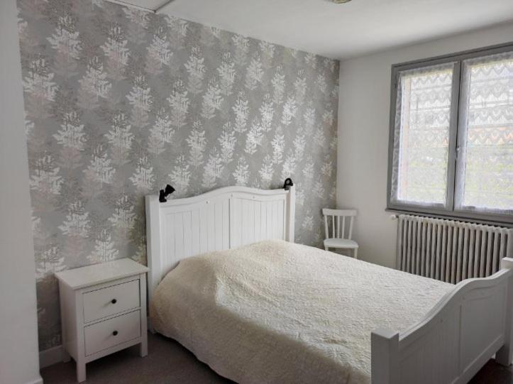 Tulipe, Appartement 5 Personnes, Entre Sancy Et Volcans D'Auvergne Orcival Buitenkant foto